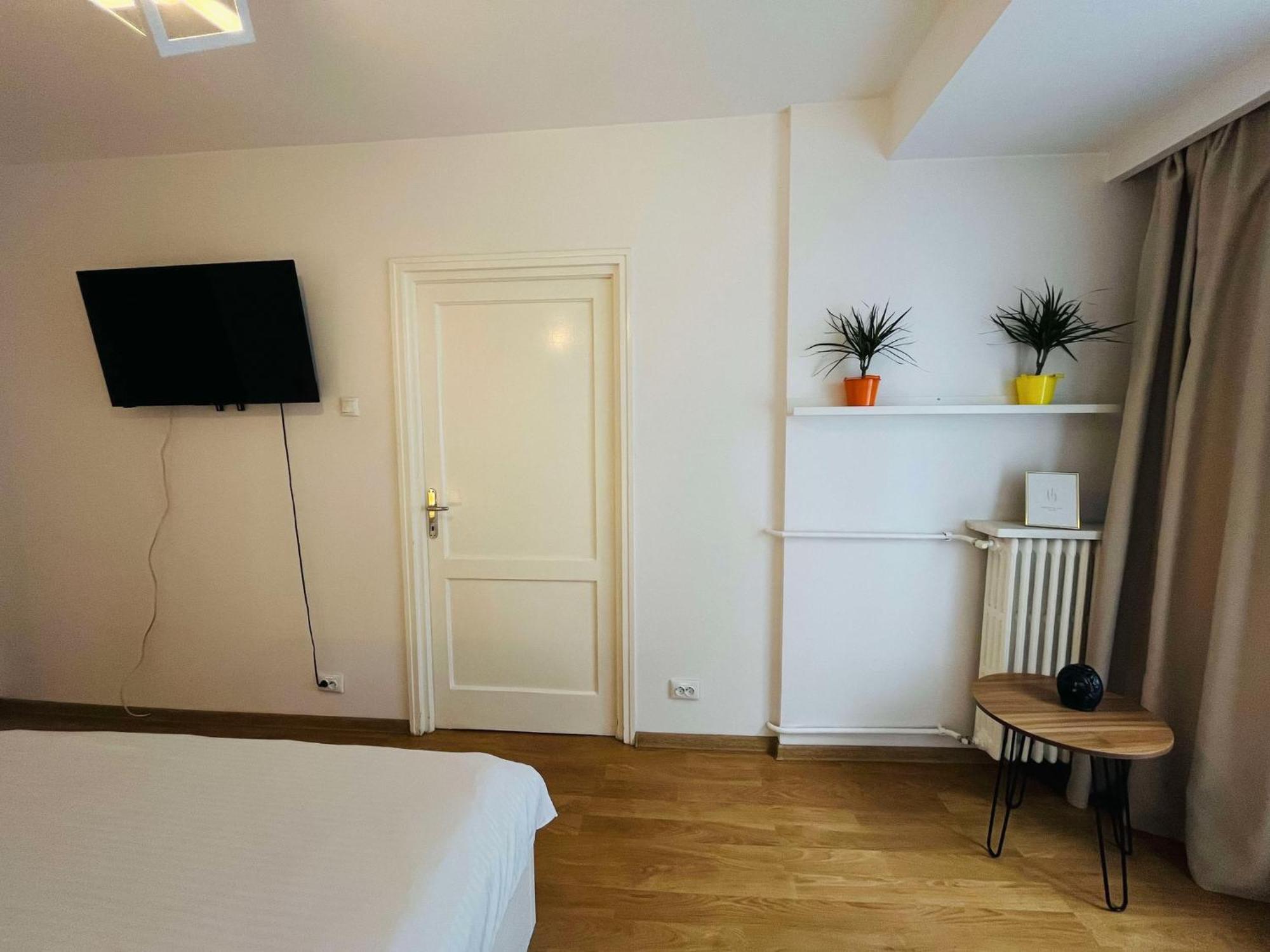 Victoriei Dream Stay Bucarest Esterno foto